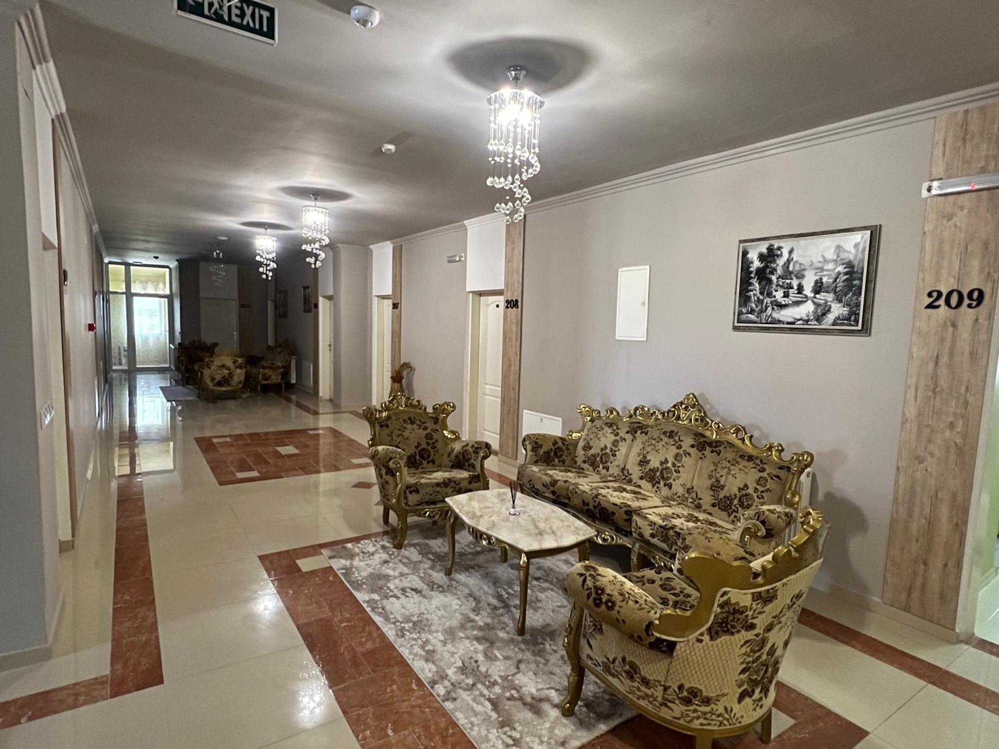Hotel Yal Restaurant เทโทโว ภายนอก รูปภาพ